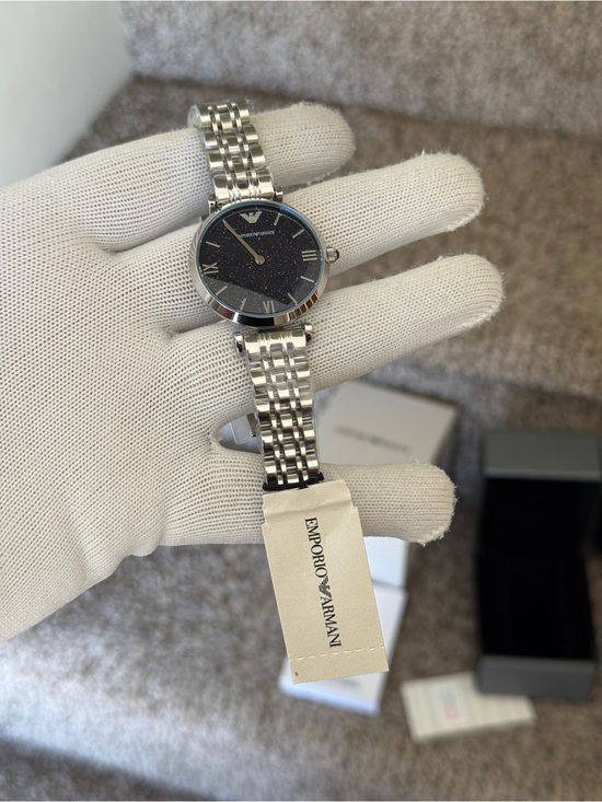 Emporio Armani women’s Silver Bracelet Watch with Sparkling Navy Dial main image 7